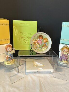 Vintage 1983 Avon Mother's Day Porcelain Figurines & Plate Set